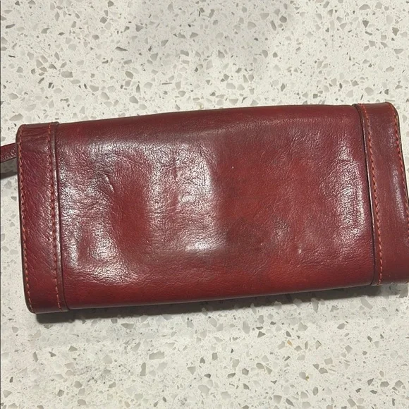 Chloe Red Leather Wallet - Picture 12 of 12